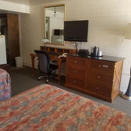 Cedar Motel